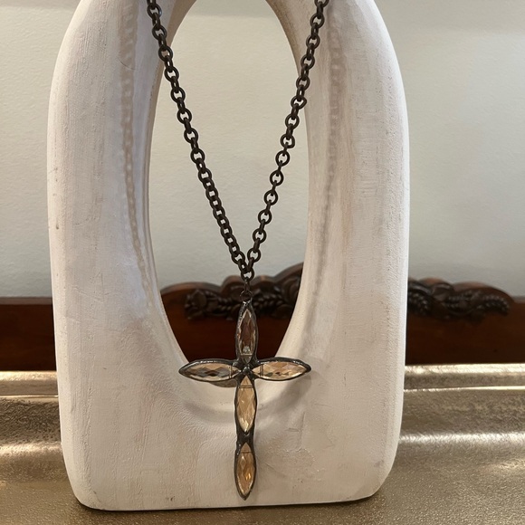 Amber Stone Cross Necklace - Picture 1 of 1